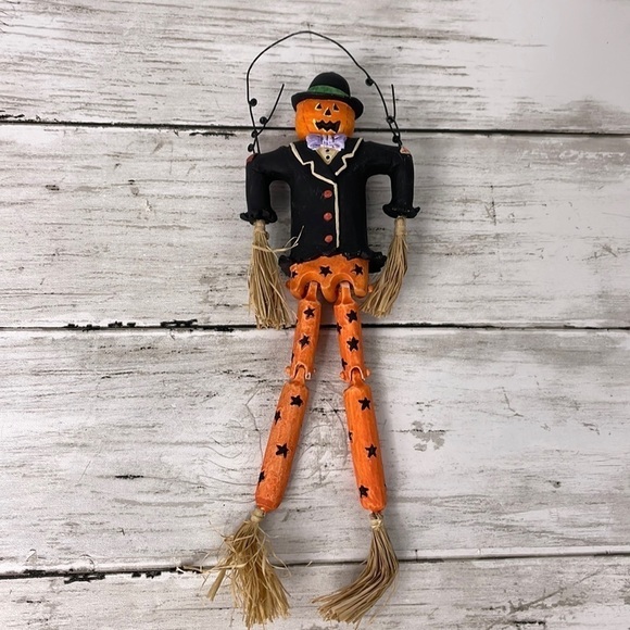 PUMPKIN MAN HALLOWEEN ORNAMENT - Picture 1 of 5